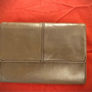 Hobo Light Brown Leather Wallet